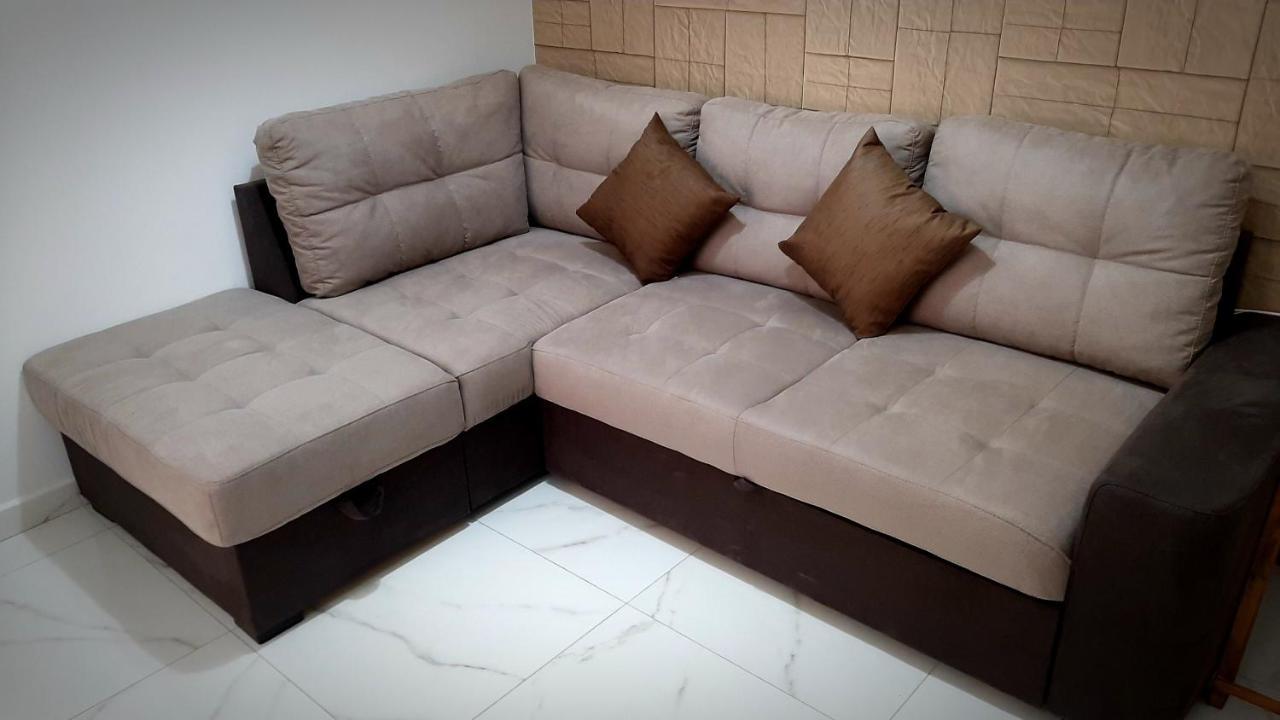 شقة 68 Blue Crystal Flat 1 خليج سانت بول المظهر الخارجي الصورة